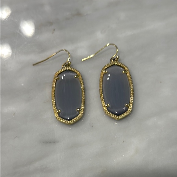 Kendra Scott Jewelry - Kendra Scott Gold and Gray Dangle Earrings